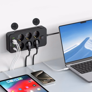 Tech-Protect PC6X6 Jatkojohto 6 Pistoketta 240V + 3xUSB-A + 3xUSB-C 200cm Musta
