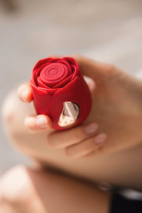 Beautifly Rose Glow Pleaser Self love Red