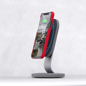 Nordic Elements Saeson Idun suojakuori laitteelle iPhone XS / X, punainen