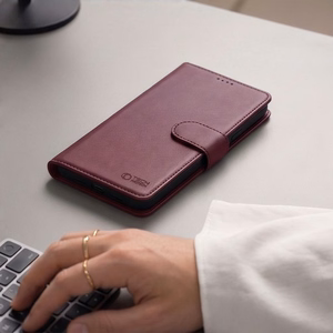Tech-Protect Wallet MagSafe suojakuori mallille iPhone 17 Pro Max / 18 Pro Max – viininpunainen