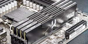 Goodram IRDM DDR5 -muistimoduuli, 32 GB (2 × 16 GB), 288-nastainen DIMM