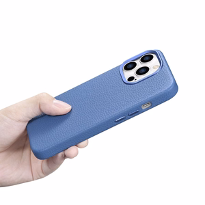 iCarer Litchi Premium Nahkakotelo iPhone 14 Pro Max Magneettinen nahkakotelo MagSafe vaaleansininen (WMI14220712-LB)