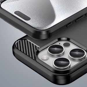 Carbon Case Suojakuori iPhone 16 Pro:lle - Musta