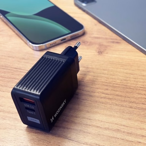 Charger Wozinsky "GaN" Black 20W (USB / USB-C)