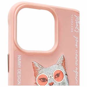 NIMMY Suojakuori GLASSES COOL CAT iPhone 15 Pro:lle vaaleanpunainen