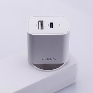 Maxlife MXTC-06-25AC PD QC charger 1x USB-C 1x USB 25W white