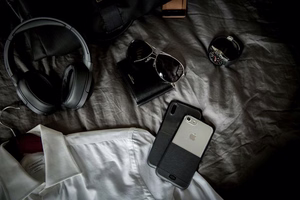 X-Doria Dash Leather suojakuori laitteelle iPhone X, musta