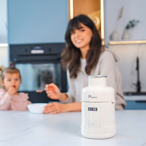 Momini KiddoChef 10-in-1-monitoimikone lastenruoan valmistukseen