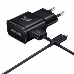 Samsung EP-TA200EBE USB-A 15W Seinälaturi ja EP-DR140ABE USB-A - USB-C Kaapeli (OOB Bulk - vaihtoehtoinen pakkaus) - Musta
