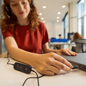 HP Poly Mission 625 USB langallinen kuulokemikrofoni