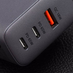Puhelinlaturi Forcell F-Energy GaN 2 x USB C + USB A QC4.0 PD 4A 65W VT-42B harmaa
