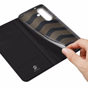 Dux Ducis Skin Pro -kuori Samsung Galaxy S26 FE (S741) -puhelimelle, musta