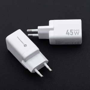 Puhelinlaturi Forcell F-Energy Mini GaN III 2 x USB C PD QC4.0 45W VT-36B valkoinen