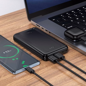 Hoco J165 -varavirtalähde 10000 mAh 2A, musta