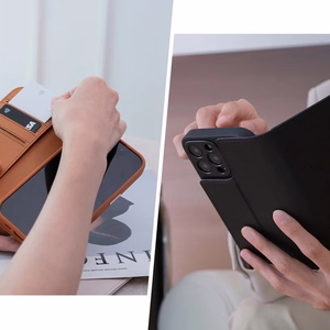 Moshi Overture MagSafe suojakuori iPhone 16 Pro -laitteelle, irrotettavalla vegaaninahkaisella lompakolla, Caramel Brown -värinen