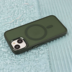 Phone Case "Frozen Mag" for Apple iPhone 16 Green