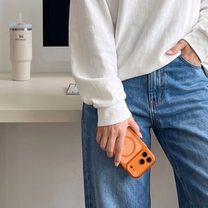Tech-Protect MagPeak MagSafe CC suojakuori malleille iPhone 18 Pro / 17 Pro, läpinäkyvä oranssi