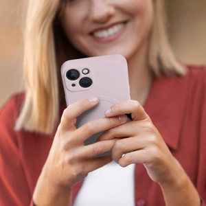 Silikoninen Mag Cover Samsung S26:lle MagSafe-yhteensopiva vaaleanpunainen
