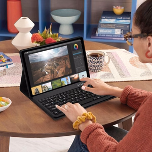 Tech-Protect SC Pen + Näppäimistösuojakuori näppäimistöllä Lenovo Tab M11 11 TB-330:lle - musta