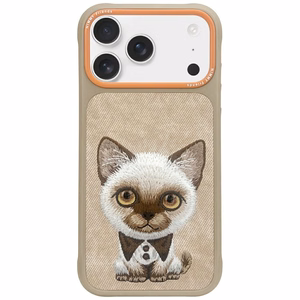 Nimmy Big Eyed Pet 2.0 Cat Suojakuori iPhone 17 Pro Max:lle - beige