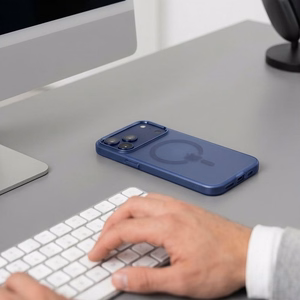 Tech-Protect MagZero MagSafe suojakuori mallille iPhone 17 Pro Max / 18 Pro Max – matta tummansininen
