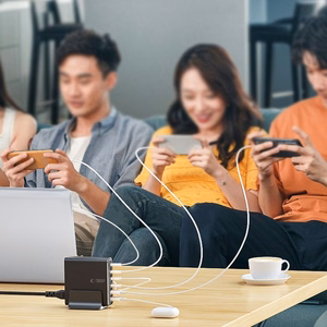 Tech-Protect DC240W-GaN latausasema 6 porttia 4 x USB-C 2 x USB-A 240W QC3.0 - musta
