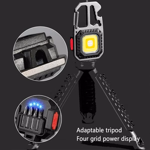 Mini LED-taskulamppu avaimenperä W5138 Type C 4 ruuvimeisselillä ja jalustalla