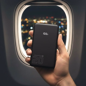Varavirtalähde 20 000mAh, 1x USB, 2x USB-C, 20W, QC4+, LCD-näyttö, musta