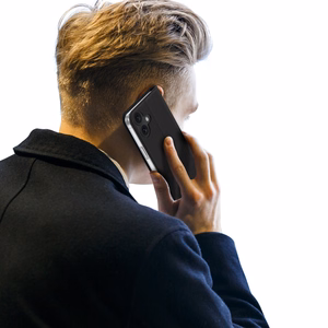 Dux Ducis Skin Pro Suojakuori Apple iPhone 16 - musta