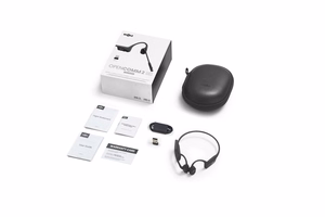 SHOKZ OpenComm2 UC 2025 langattomat Bluetooth-luunjohtokuulokkeet videokokouksiin USB-C-latauksella ja USB-A-sovittimella, melunvaimentavalla mikrofonilla, musta
