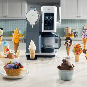 Ninja CREAMi Soft Serve – pehmytjäätelökone, 0,47 l, 800 W, harmaa/hopeanvärinen