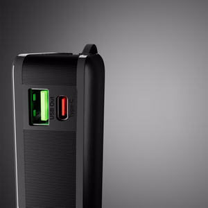 Powerbank SBS 20000 mAh 20W, jossa on sisäänrakennettu USB-C-kaapeli ja digitaalinen näyttö - musta