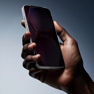 AmazingThing Titan Vision 30 yksityisyyslasi iPhone 18 Pro -mallille