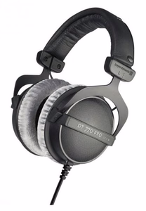 Beyerdynamic DT 770 PRO – studio headphones, closed-back, 80 Ω, black (474746)