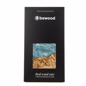 Puu- ja hartsikuori iPhone 15 Plus:lle Bewood Unique Uranus - sininen ja valkoinen