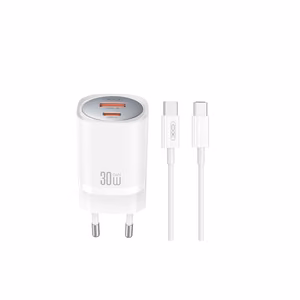 XO seinälaturi CE21 PD 30W 1x USB-C 1x USB valkoinen