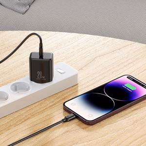 USB C 20W PD Joyroom JR-TCF06 charger - black