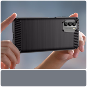 Carbon Case joustava silikoninen hiilikuitukuori Nokia G400:lle - musta
