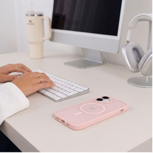 Tech-Protect BasicMag MagSafe suojakuori mallille iPhone 17 – mattavaaleanpunainen