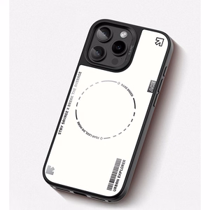 Benks Dynamic Minimalist suojakuori iPhone 16 Pro Max:lle valkoinen