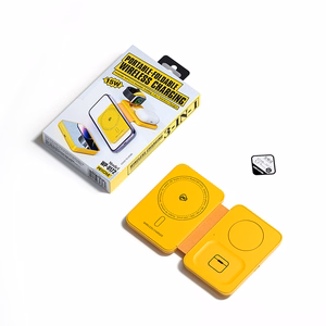 WEKOME WP-U172 foldable 3-in-1 wireless charging station with mirror for iPhone, Apple Watch and AirPods, MagSafe-compatible, 15 W, yellow