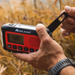 Midland ER100 -hätäradio 2600 mAh:n akulla