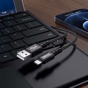 Acefast kaapeli MFI USB - Lightning 1.2m, 2.4A musta (C1-02 black)