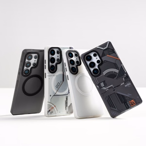 Benks Magnetic Mecha Series Case for Iphone 15 Pro white