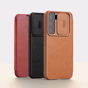 Nillkin Qin Nahka Pro Case Kotelo Samsung Galaxy S22+ (S22 Plus) Kamera Protector Holster Cover Flip Case Ruskea