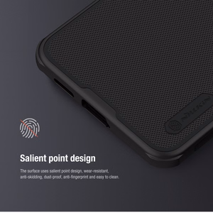 Nillkin Super Frosted Shield Pro panssaroitu Suojakuori Samsung Galaxy S24:lle - punainen