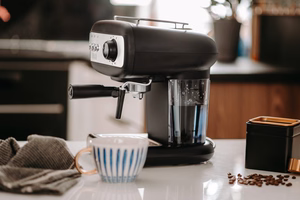 TEESA AROMA 400 -espressokeitin