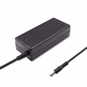 Qoltec 51516 90W virtalähde Dell 19.5V 4.62A virtajohdolla