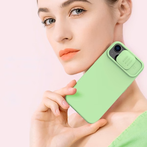 Nillkin CamShield magneettinen silikoni kotelo iPhone 14 Plus magneettinen MagSafe suojus kameran suojuksella vihreä