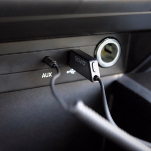 Savio TR-16 – Bluetooth 5.3 AUX -vastaanotin handsfree-puheluille ja Google Assistant/Siri -tuella